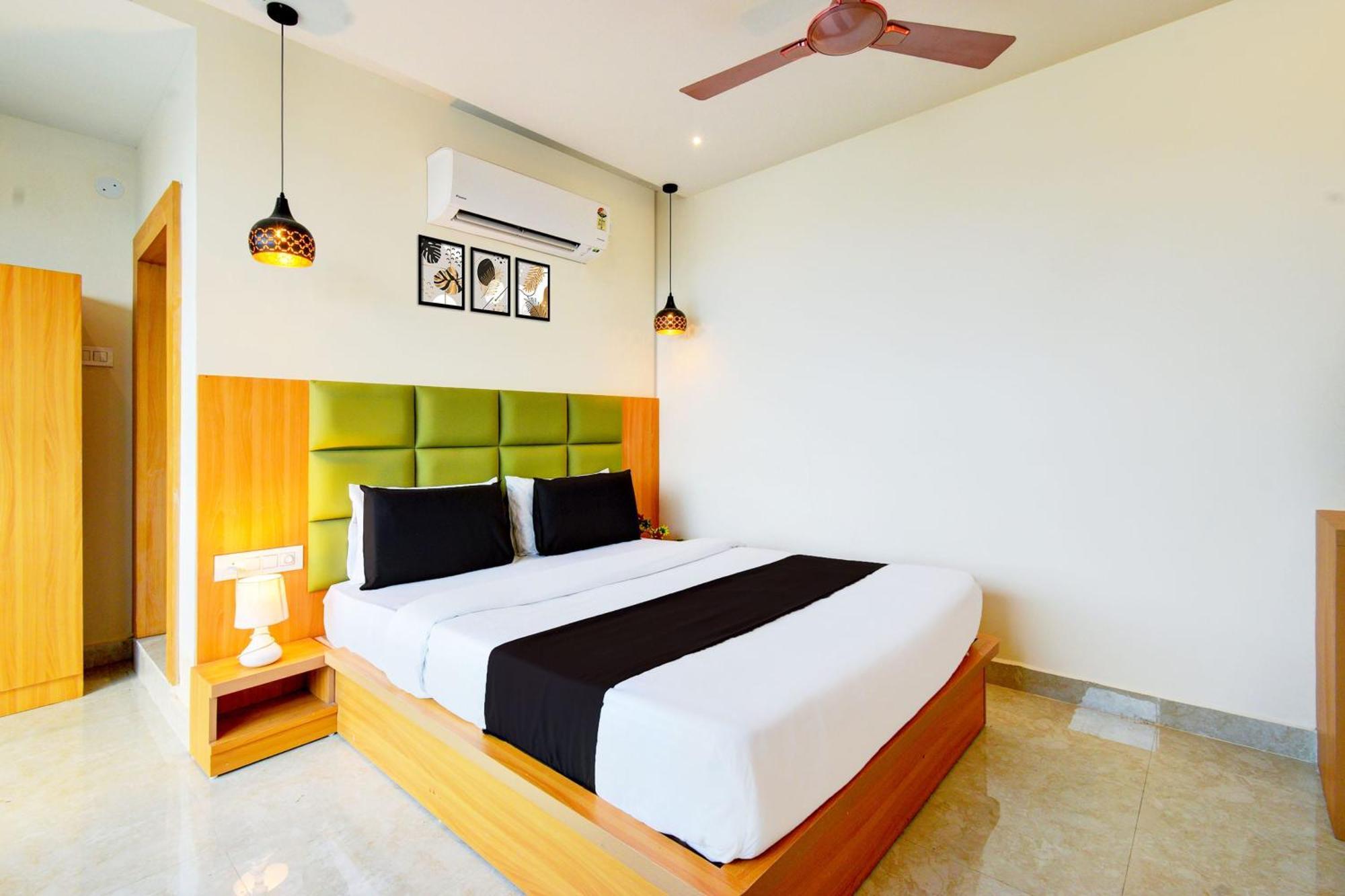 Hotel O Svs Suites Luxury Rooms Trimulgherry Exterior foto